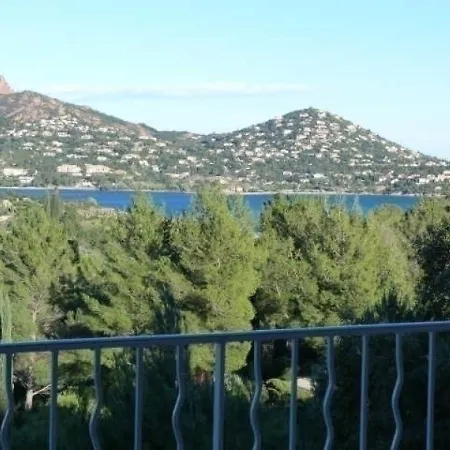 Apartment 3m Cap Esterel Saint-Raphael (Var)